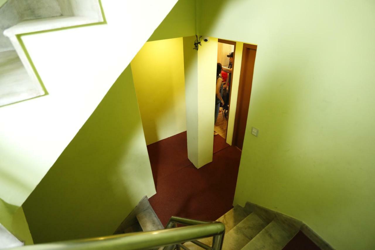 Airport Hotel Kathmandu Bagian luar foto